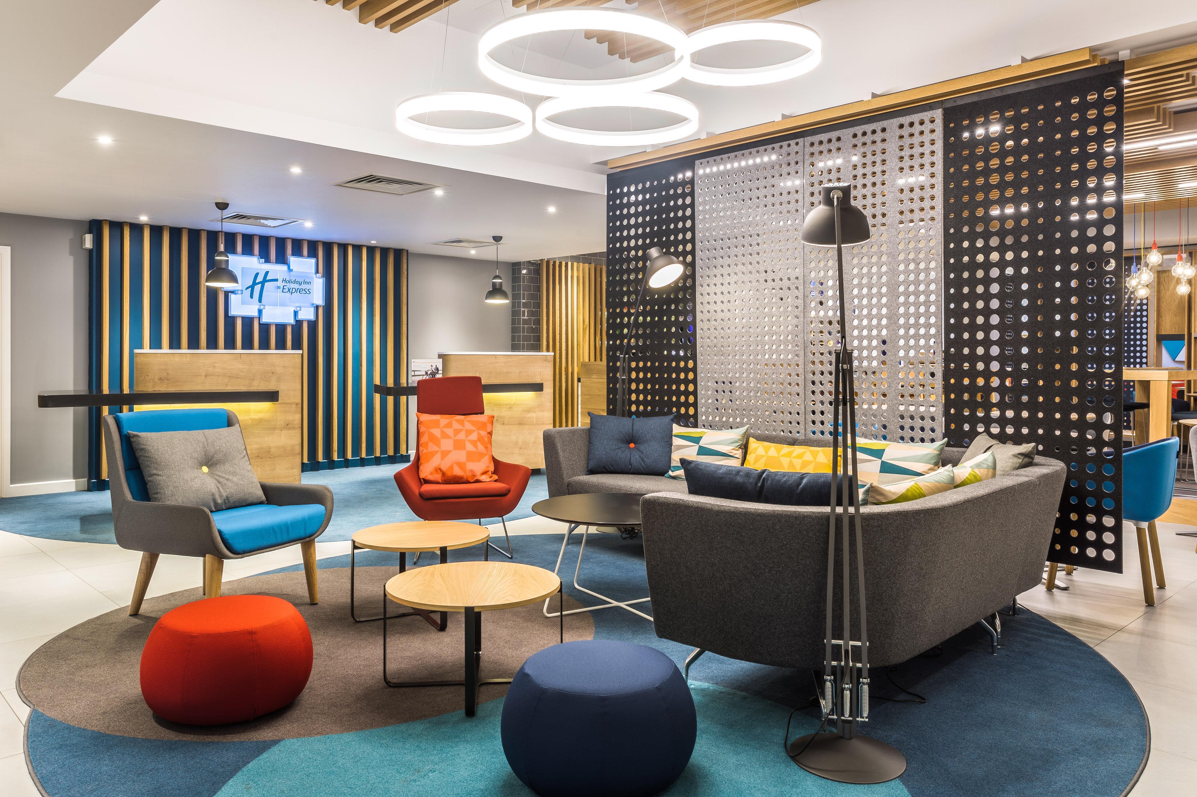 Holiday Inn Express London - Watford Junction By Ihg Facilities photo